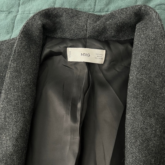 Mango Light Weight Wool Blend Midi Coat in Charcoal Gray. Size M - Picture 2 of 7